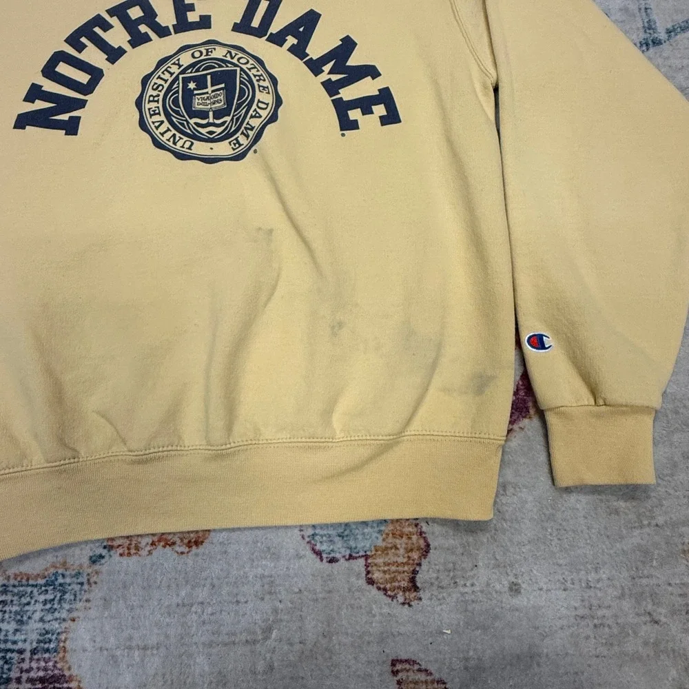 Champion Notre Dame Fighting Irish University Crew Sweatshirt Yellow Sze S FLAWS